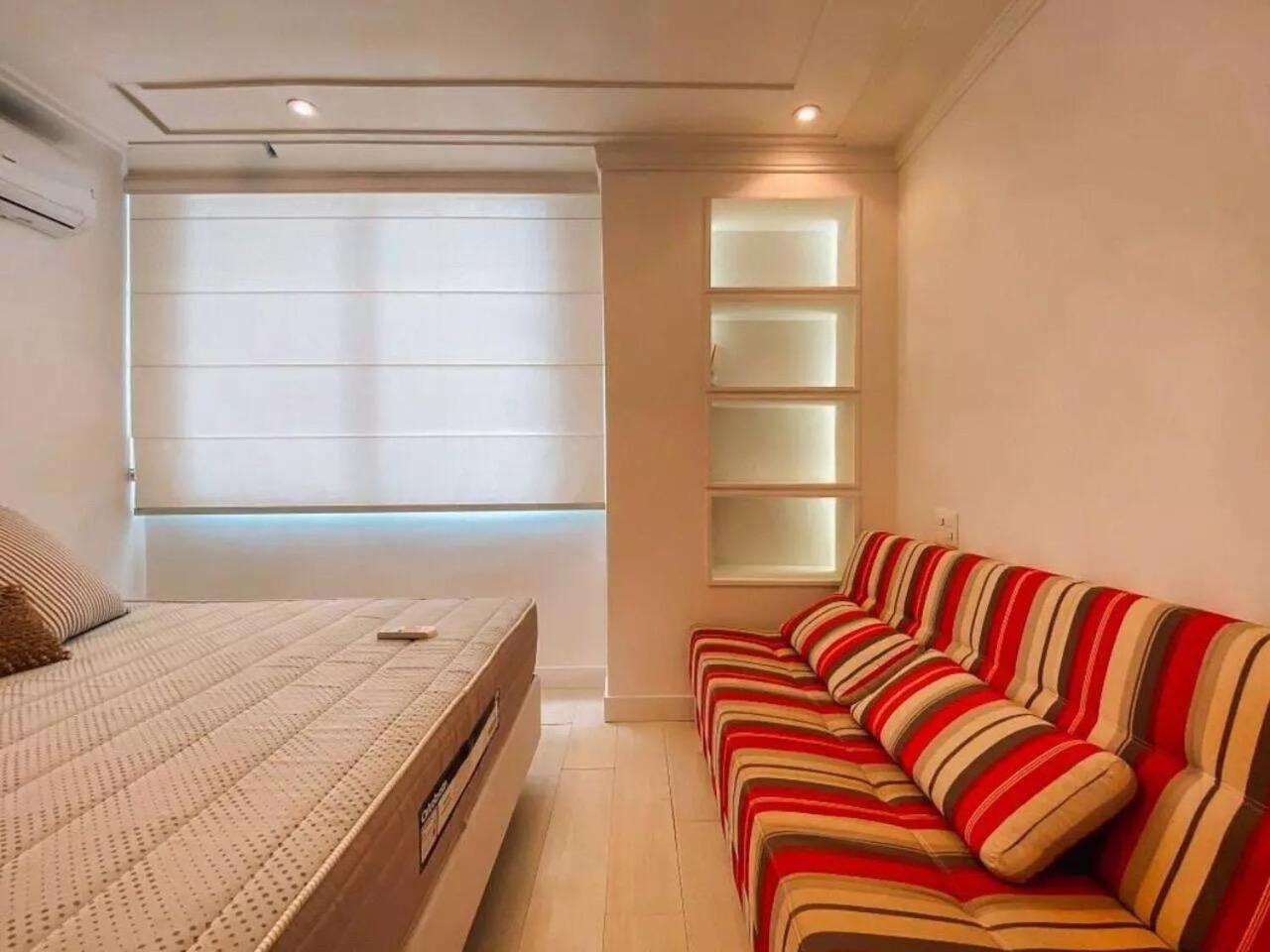 Duplex De Cinema Frontal Mar Apartamento *