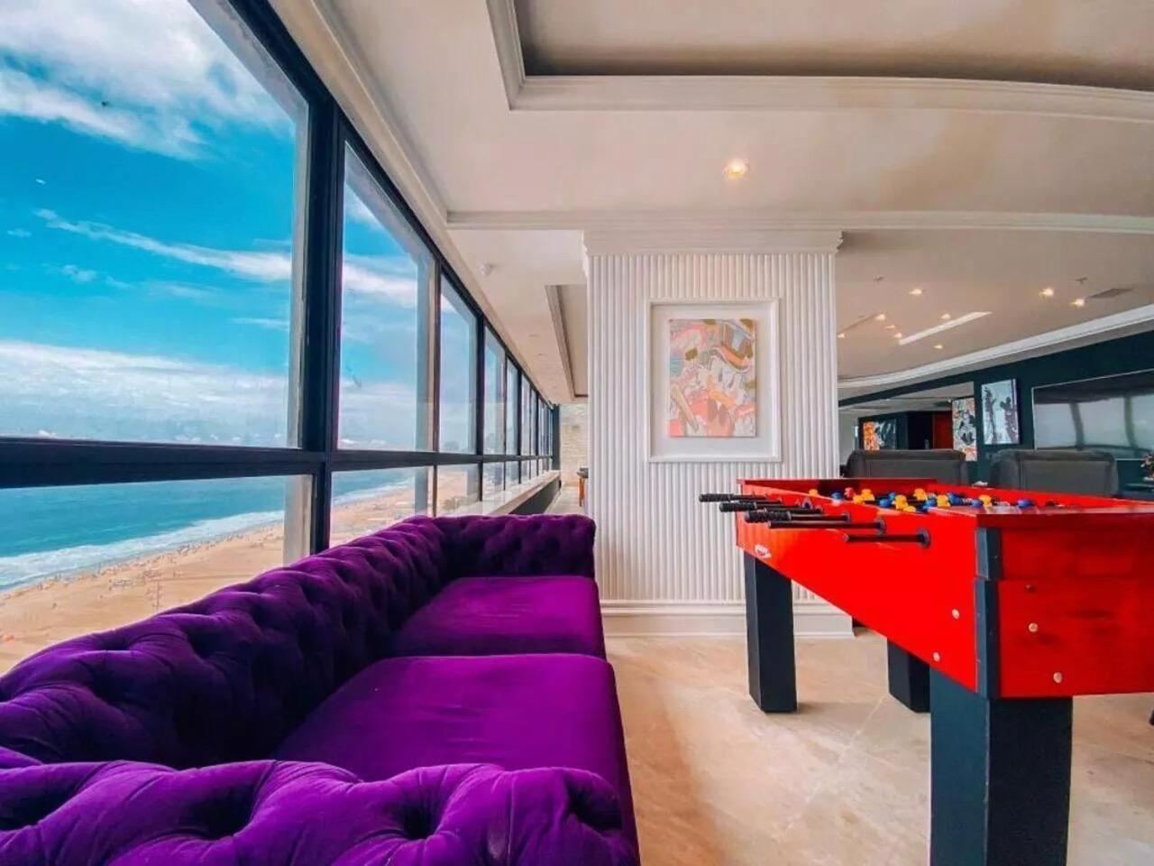 Apartamento Duplex De Cinema Frontal Mar *